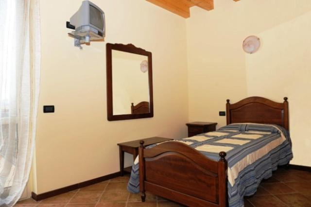 Agriturismo Parco Del Chiese Bedizzole Pokoj fotografie