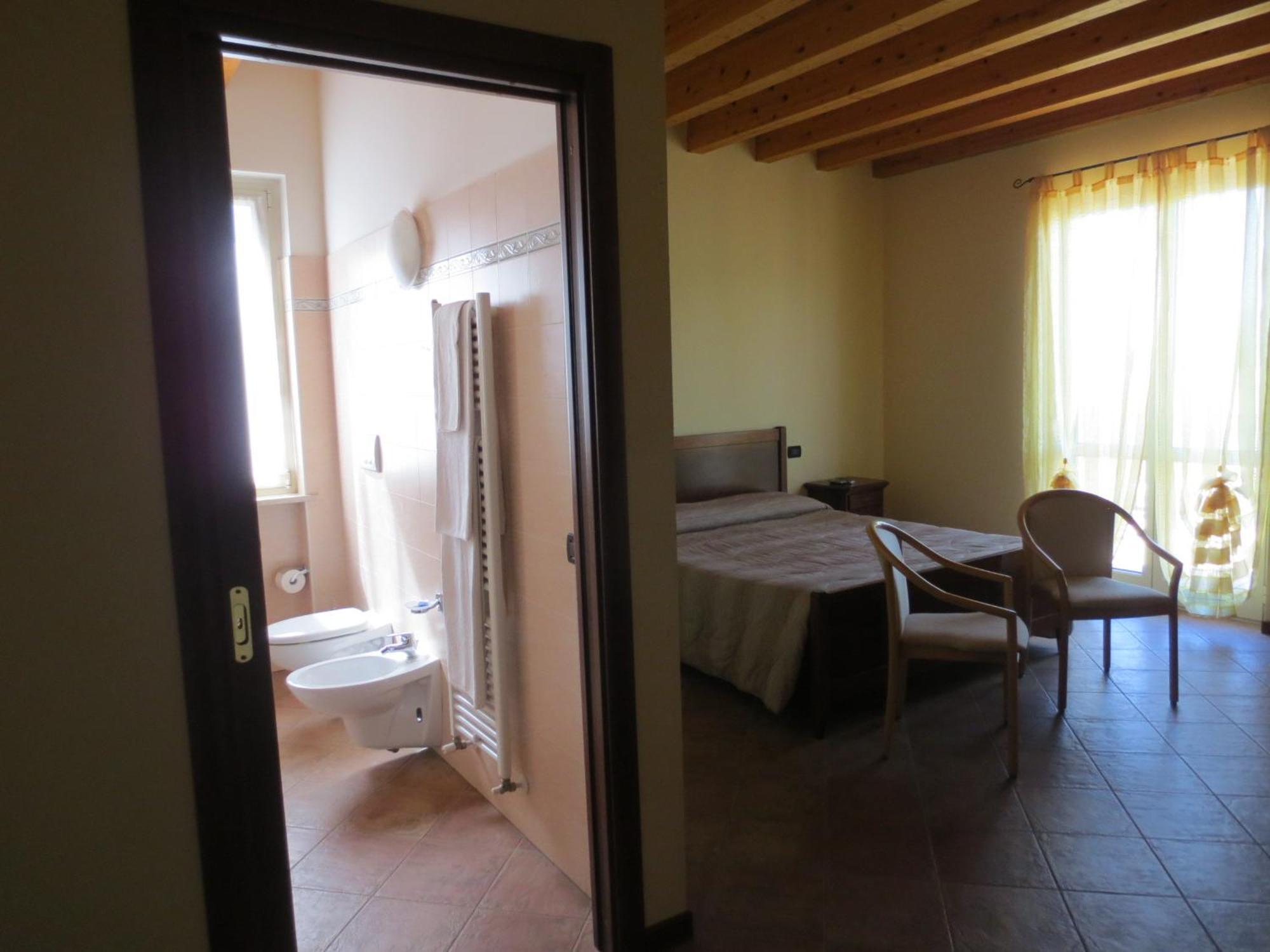 Agriturismo Parco Del Chiese Bedizzole Exteriér fotografie